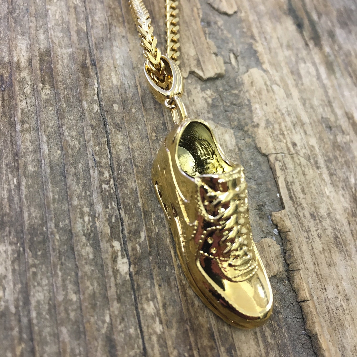 The Sneaker Micro Pendant Necklace - Gold
